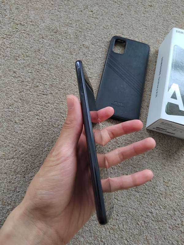 Samsung A31 Dual SIM 128gb 4gb ram with box and cover