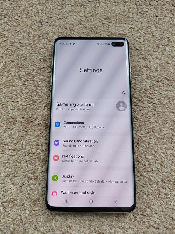 Samsung S10 plus 8gb ram 128gb excellent condition