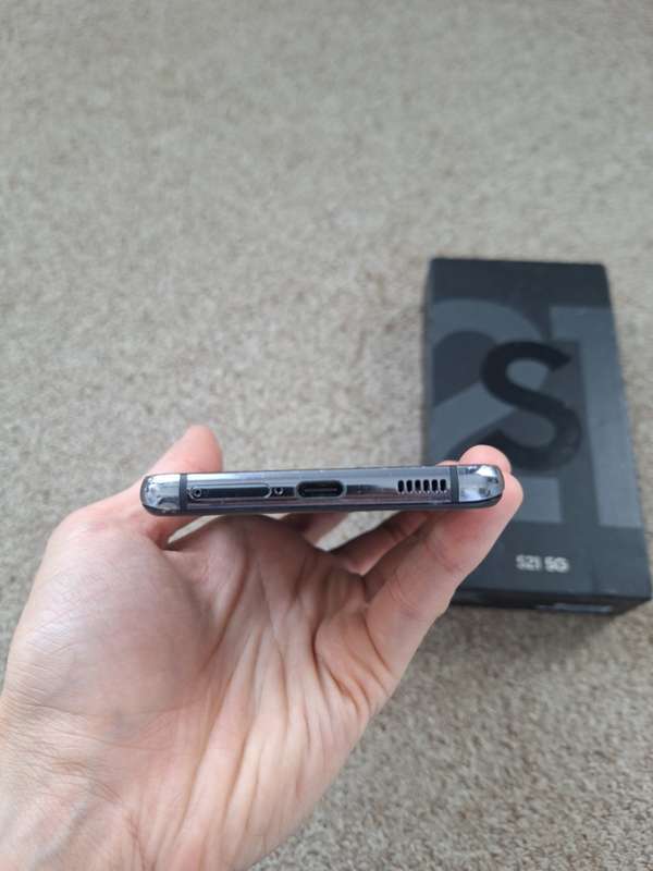 Samsung S21 5G 256gb Dual SIM with box and cover