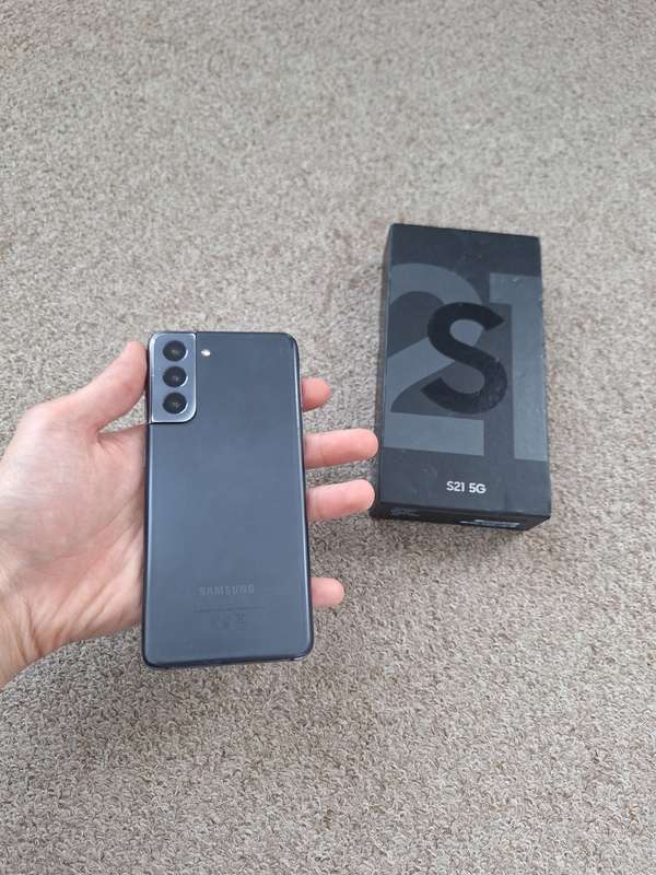 Samsung S21 5G 256gb Dual SIM with box and cover
