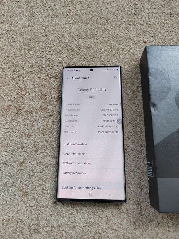 Samsung S22 Ultra 5G 256gb Dual SIM 12gb ram excellent condition with box and original s pen