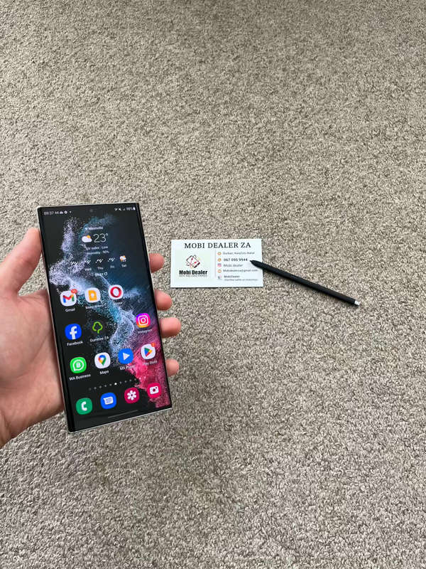 Samsung S22 Ultra 5G 256gb Dual SIM 12gb ram good condition with original s pen