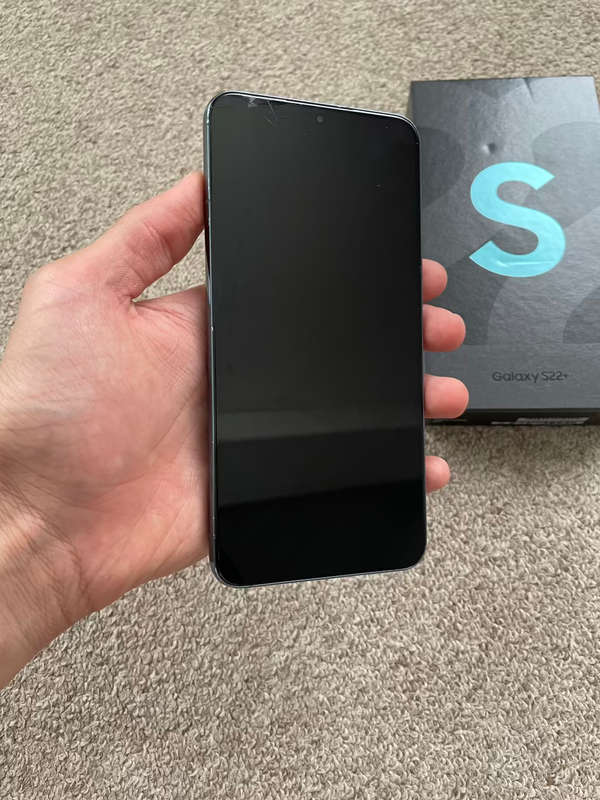 Samsung S22 PLUS 5G 256gb 8gb ram Dual SIM with box READ DESCRIPTION