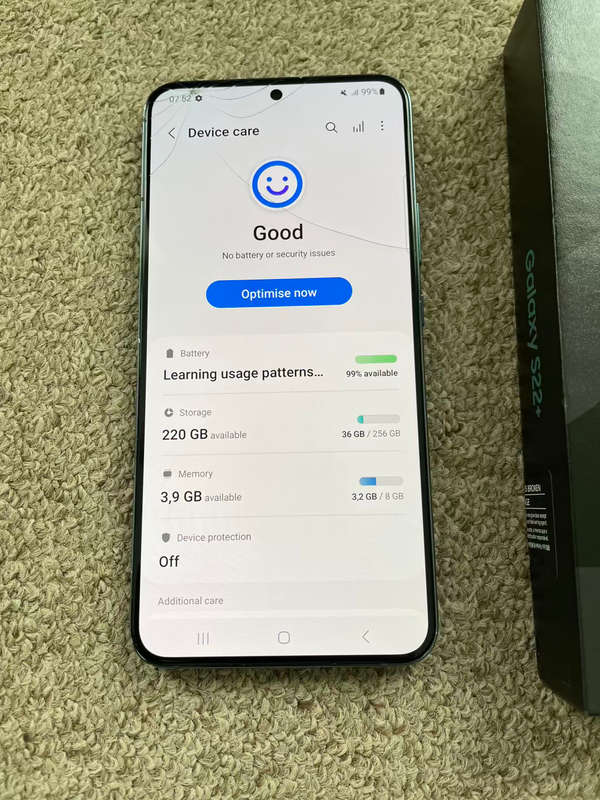 Samsung S22 PLUS 5G 256gb 8gb ram Dual SIM with box READ DESCRIPTION