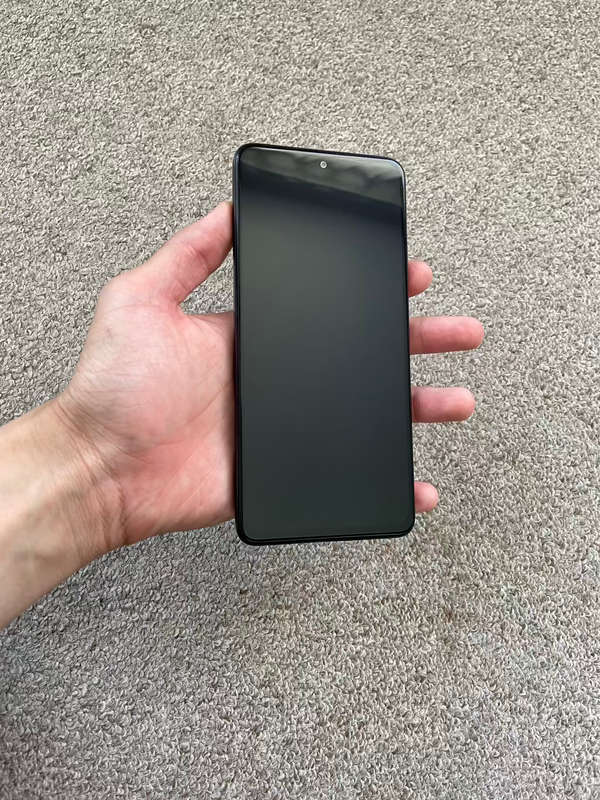 Xiaomi Redmi Note 11 pro 128gb 8gb ram Dual sim with cover