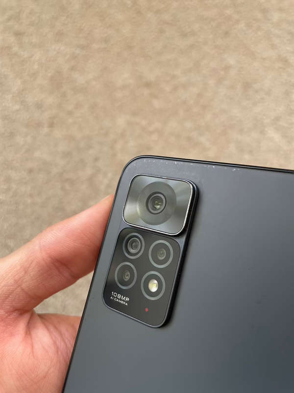 Xiaomi Redmi Note 11 pro 128gb 8gb ram Dual sim with cover