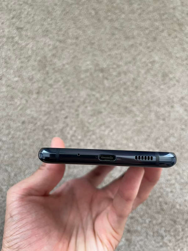 Samsung S20 Fe 128gb 6gb ram Dual sim