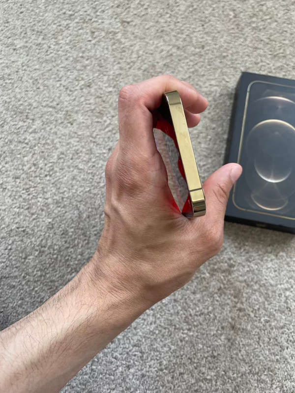 Apple iPhone 12 pro 128gb dual SIM immaculate condition with box for