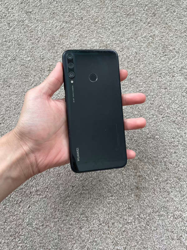 Huawei Y7p 64gb 4gb ram single sim
