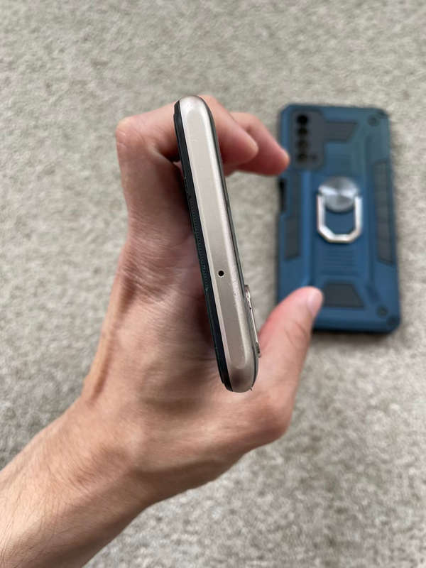 Huawei P smart 2021 128gb 4gb ram single SIM