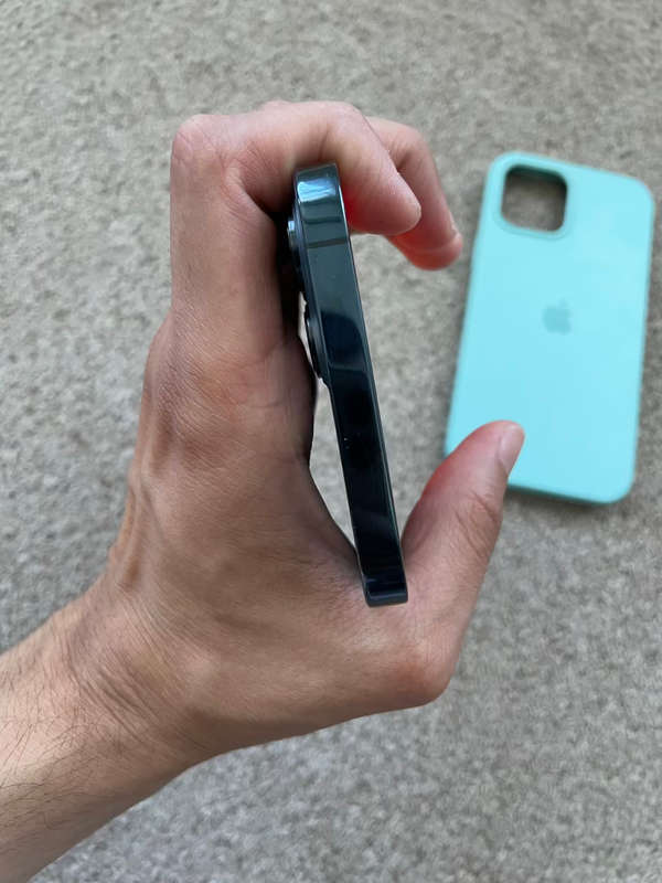 Iphone 12 pro max 512gb Physical DUAL sim good condition with cover