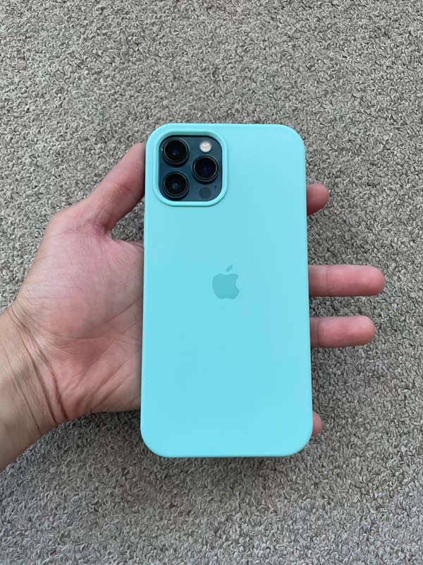 Iphone 12 pro max 512gb Physical DUAL sim good condition with cover