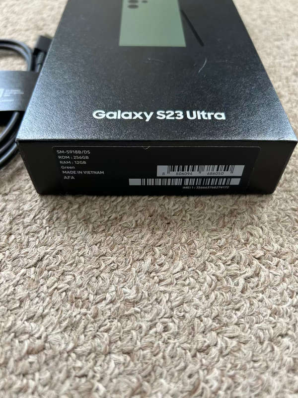 Samsung S23 Ultra 256gb 12gb ram Dual sim with box and cable like brand new