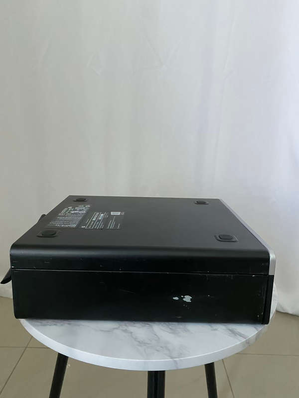 HP i7 6th gen Desktop 600 G3 Intel core i7-6700, 3.40GHz 4GB RAM, 500GB HDD
