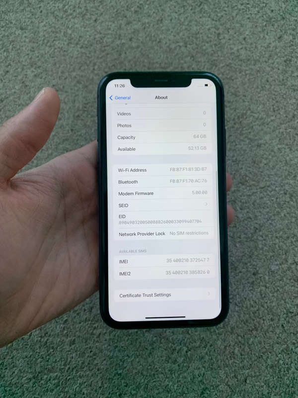 iPhone 11 64gb Dual sim with cover - black