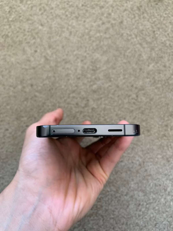 Samsung S24 256gb Dual sim 8gb ram Excellent condition