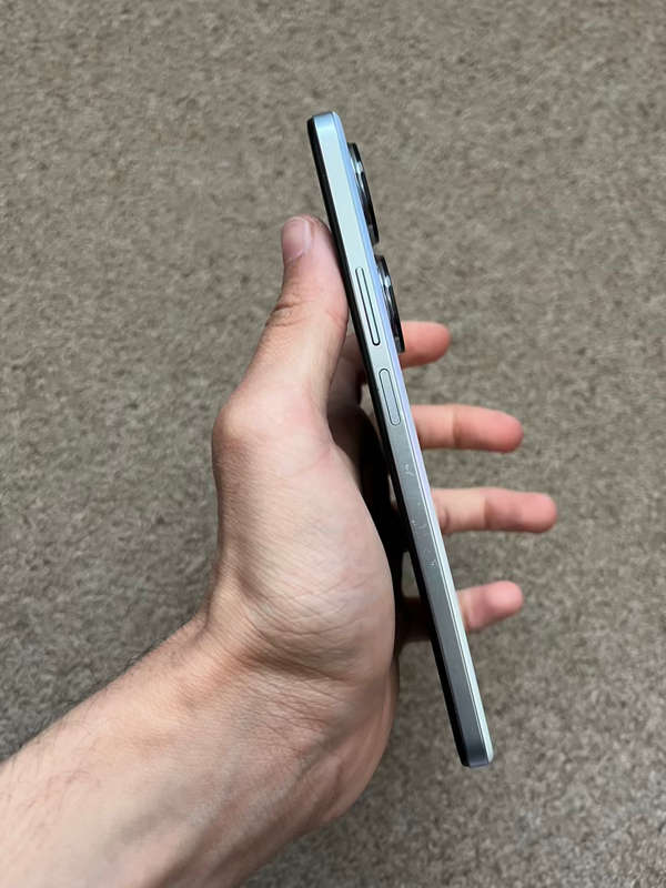 Honor X7B 256gb 12gb ram good condition with cover