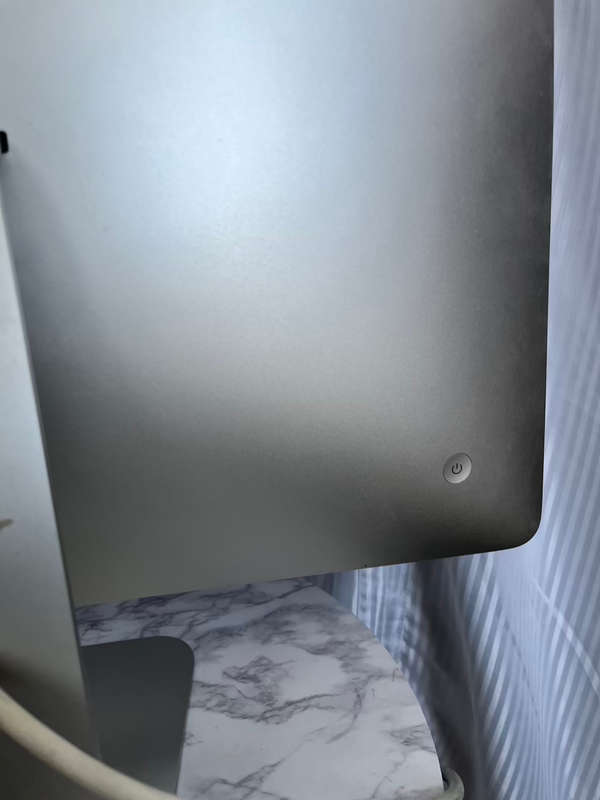 Apple iMac 21.5 inch intel core i5 8gb ram 1tb HDD all in one PC 2.9ghz