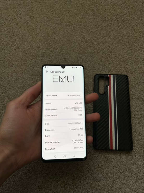 Huawei P30 pro 256gb Dual SIM good condition with cover