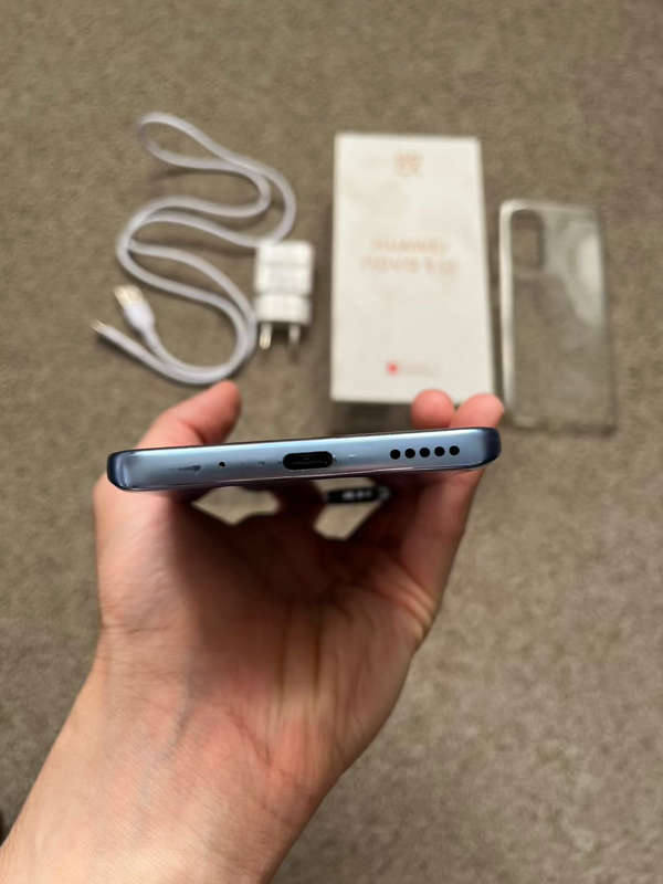 Huawei nova 9 SE dual sim 128gb 8gb ram with box and cover