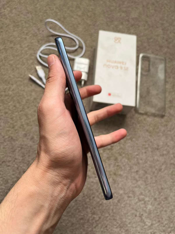 Huawei nova 9 SE dual sim 128gb 8gb ram with box and cover