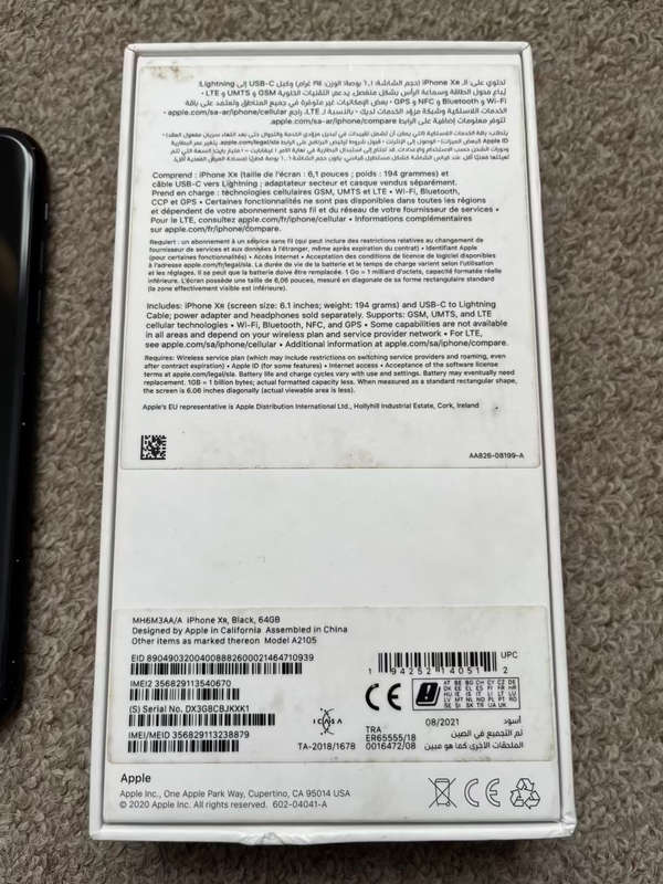 iPhone XR 64GB Good condition with box