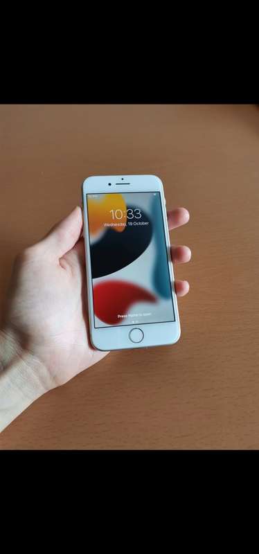 iPhone 8 64gb