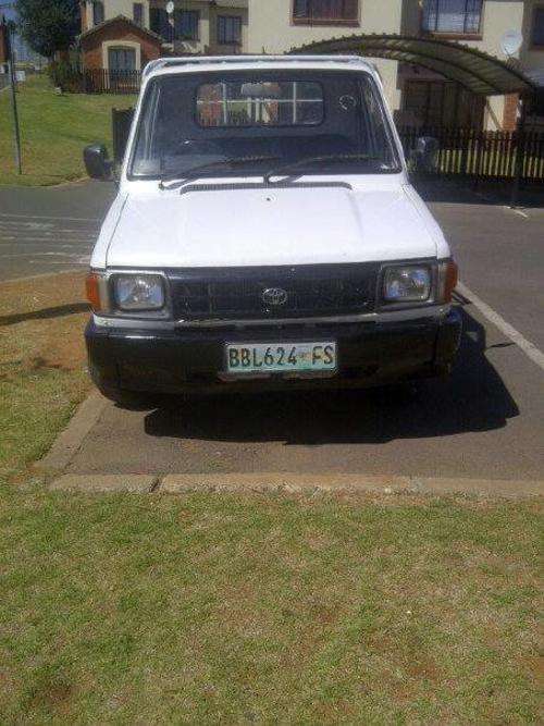 Toyota Stallion 2.4 diesel