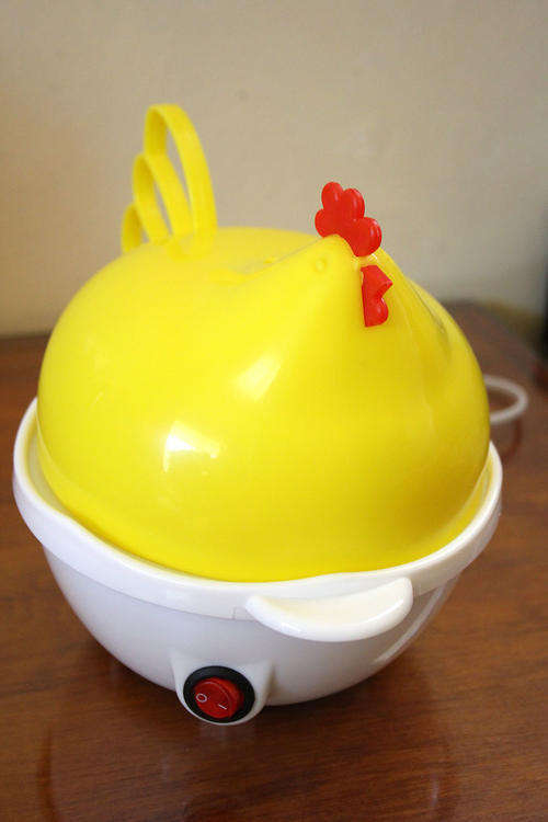 CHEERFULL CHICKEN EGG BOILER