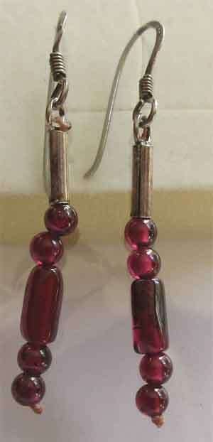 Sterling Silver  and Garnets Earrings