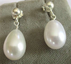 Beautiful - Sterling Silver  and Genuine drop Pearls Earrings