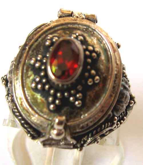 925 -Sterling Silver, Garnet " Poison ''  Ring.