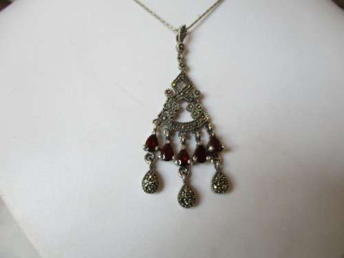 925 Sterling Silver Chain and Garnet Pendant