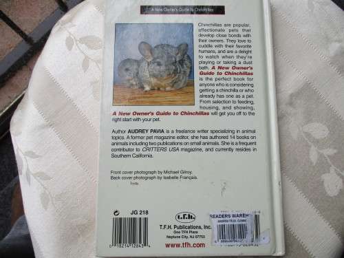 CHINCHILLAS A New  Wwner's Guide to Chinchillas By Audrey Pavia