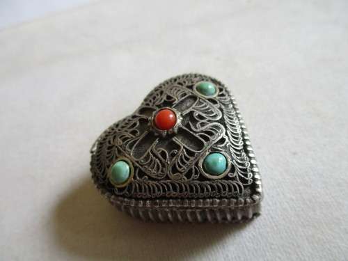 Silver Lidded Heart Box