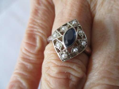 925 Sterling Silver , Blue Sapphire and Seed Peal Ring