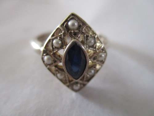 925 Sterling Silver , Blue Sapphire and Seed Peal Ring