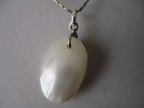 925 Sterling Silver moonstones and Shell Pendant.