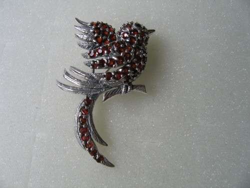 Solid 925 Sterling Silver and Genuine Garnets Brooch