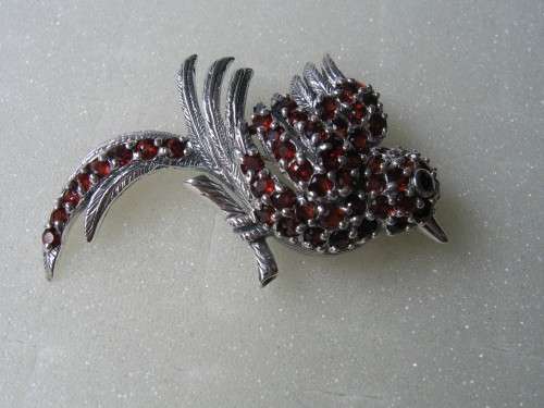 Solid 925 Sterling Silver and Genuine Garnets Brooch