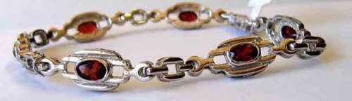 925 Sterling Silver and Natural Garnets Bracelet