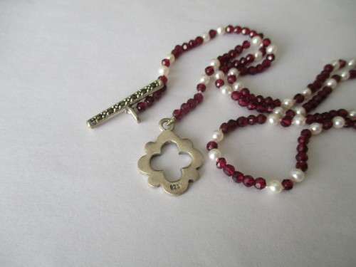 925  Sterling Silver & Faceted Garnets and Cultyred Pearls Necklace
