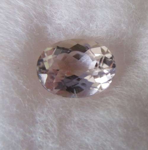 1.43ct Genuine  Oval cut 8.00 x 6.00mm Kunzite