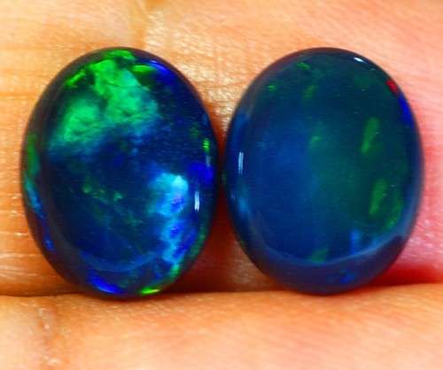 2.67Ct. Nice Oval cut 10 x 8 mmMulti Colour Black Fire Opal
