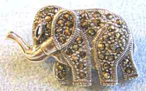 Beautiful Sterling Silver  `` Elephant `  Brooch.