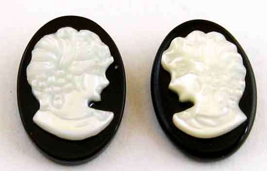 2Pieces 14.00 x 10.00mm Shell Cameos on Black Onyx T. W.8.76ct