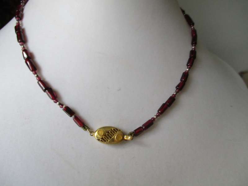 Lovely Garnets and Silver  Clasp Necklace