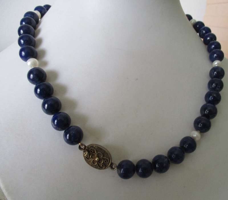 Genuine Lapis lazuli and Cultured Pearls Necklace