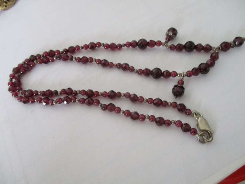 Sterling Silver and genuine Garnets Necklace