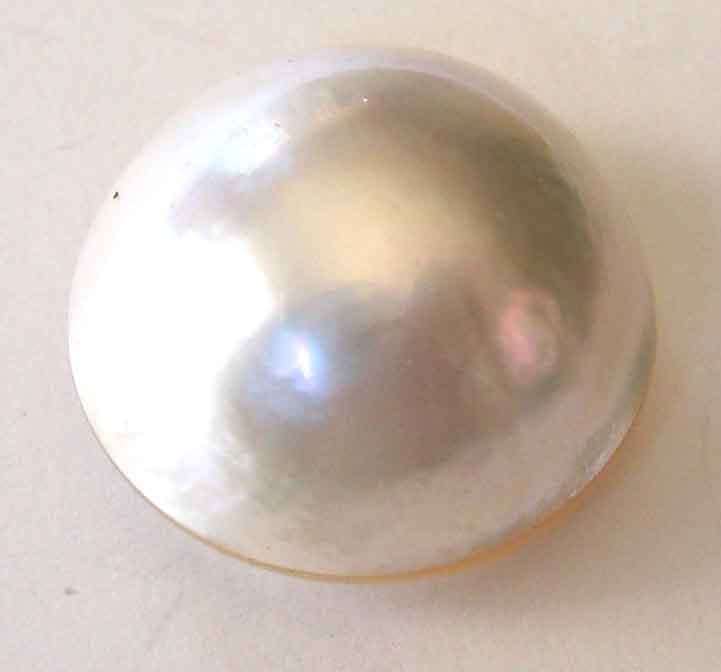 16.40mm  Round Mabe`Pearl  10.09 ct